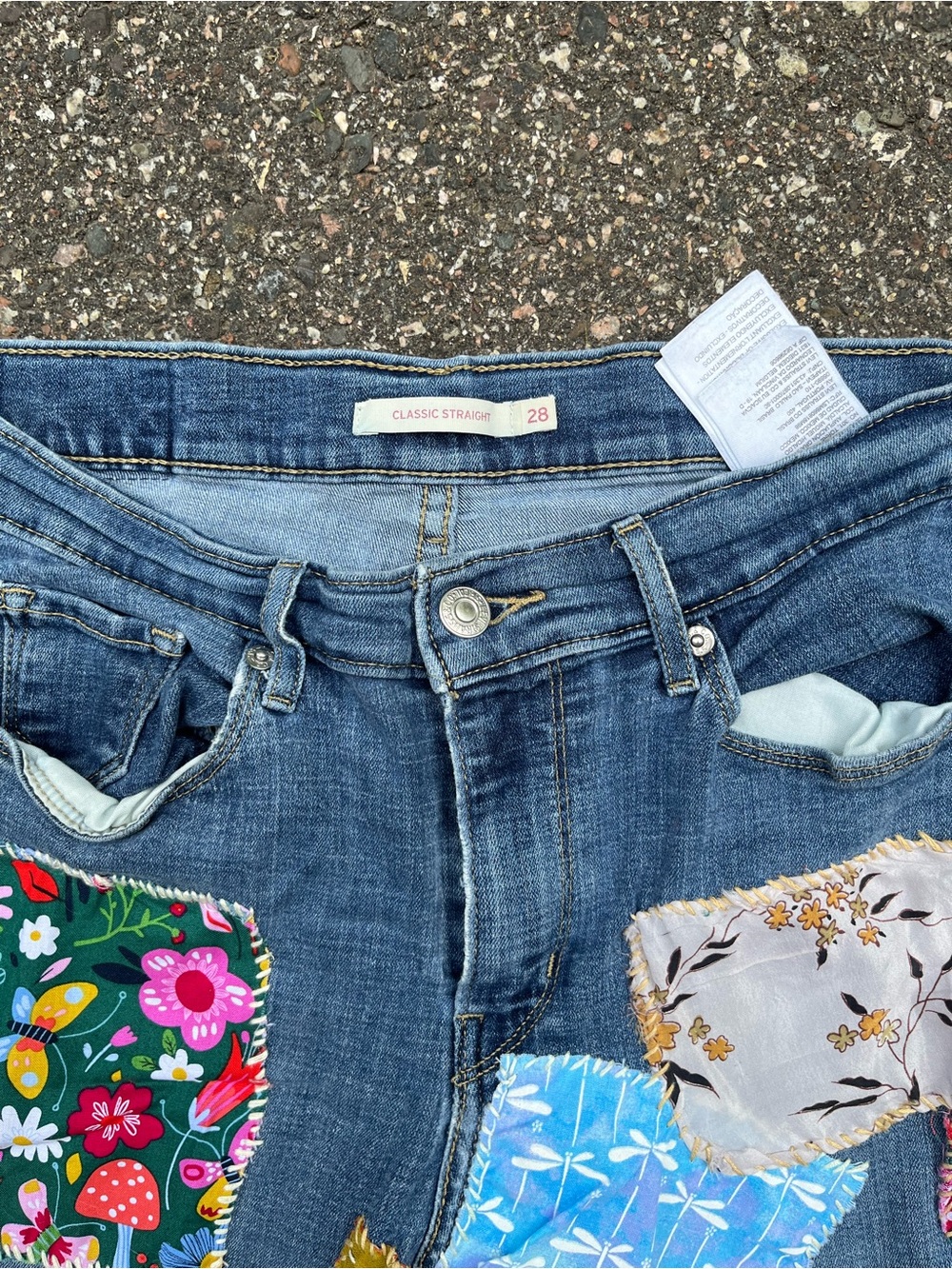 Levi's Blue Straight-Leg Jeans with Multi-Color Floral Patchwork - Picture 2 of 3